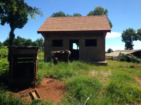 Ferme_presque_terminée_Fiadananatsoa2